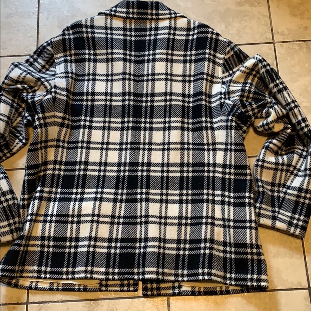 Jones & Co Jacket - Picture 4 of 6